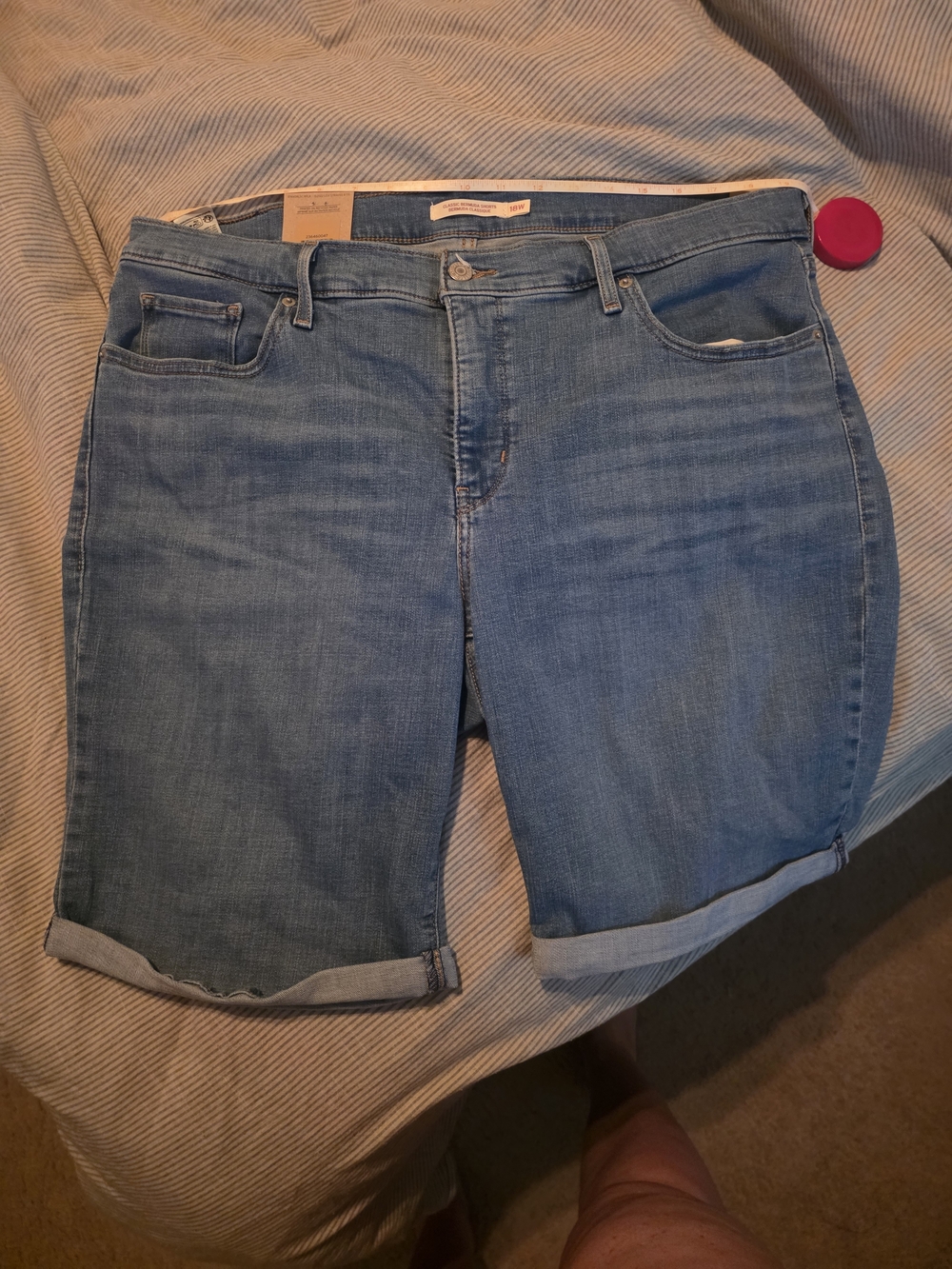 LEVIS Classic Blue Denim Bermuda Shorts